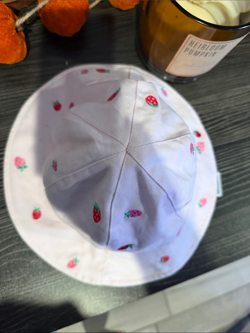 GAP Pink Bucket Hat with Embroidered Strawberries - Picture 2 of 6